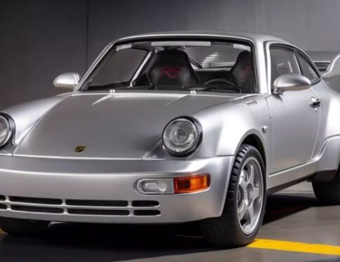 Porsche 911 Carrera